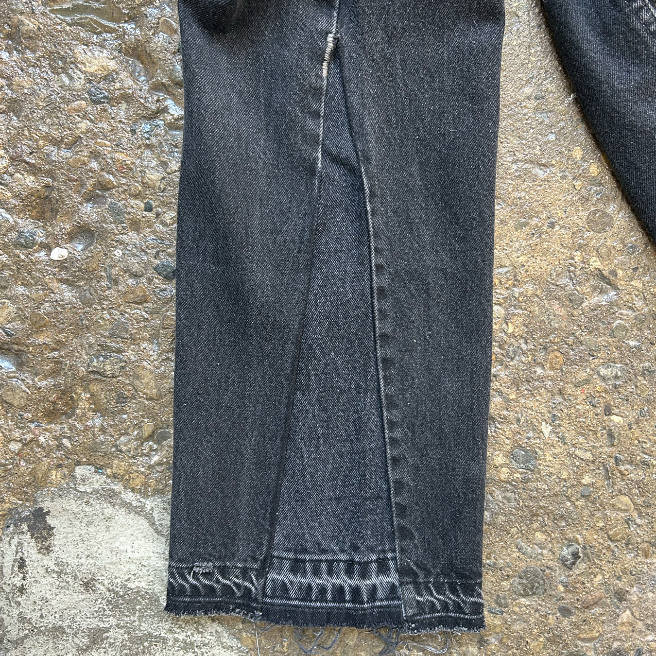 DIY Flared Black Levi's